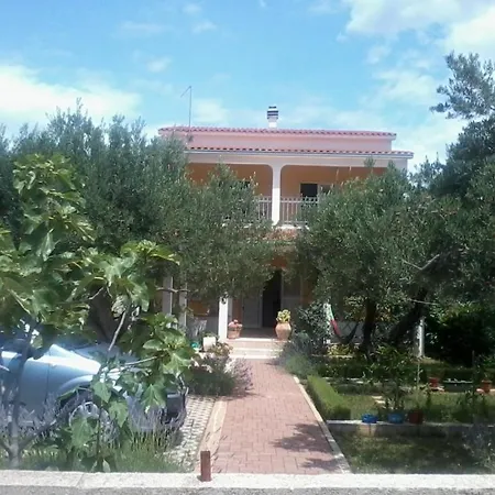 In With Terrace, Wifi, Washing Machine, Dishwasher * Razanj